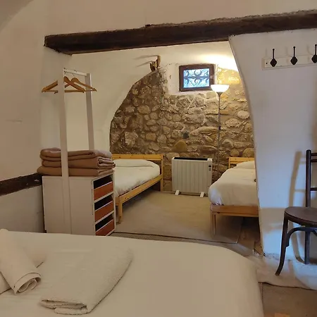 Canals Rectoria De Dosquers Tatil Evi Maia de Montcal